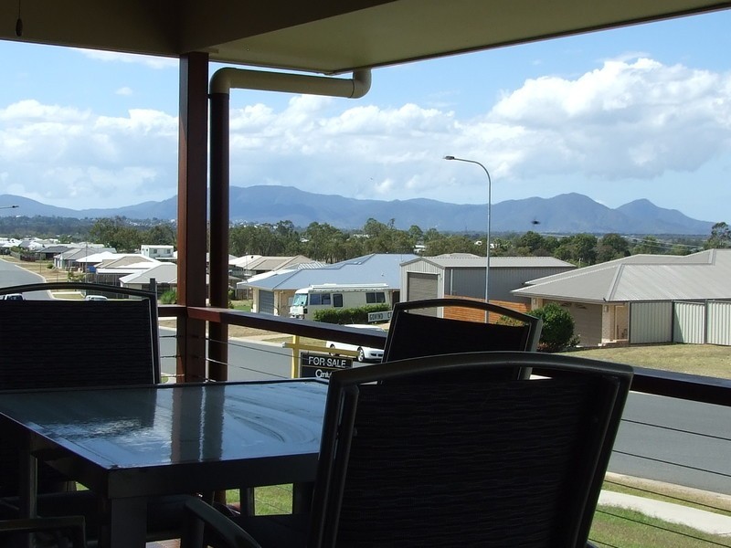 21 Broadhurst Drive, Gracemere QLD 4702