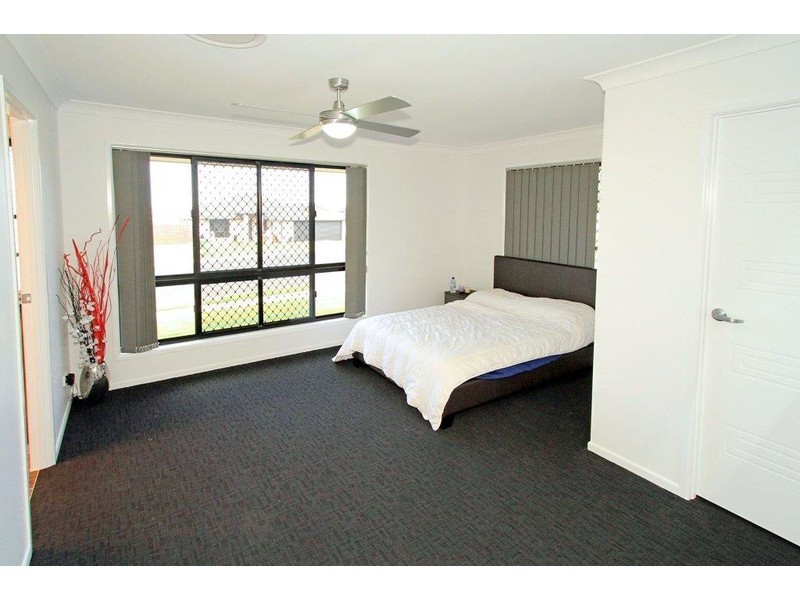 21 Broadhurst Drive, Gracemere QLD 4702