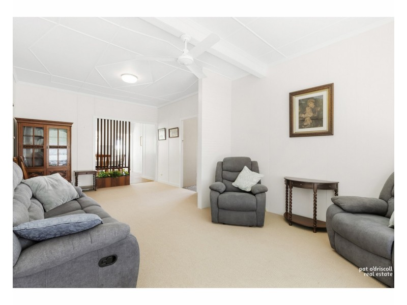 33 Luck Avenue, Wandal QLD 4700