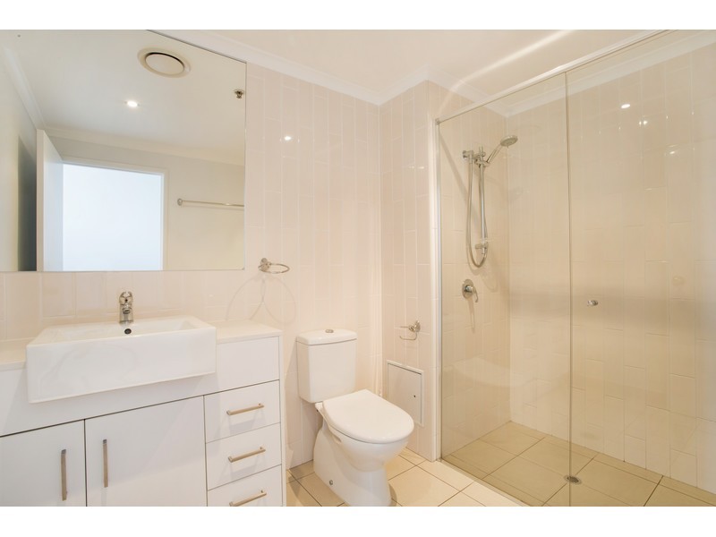 1001/102-108 Victoria Parade, Rockhampton City QLD 4700