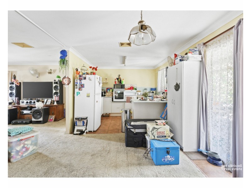 950 Yaamba Road, Parkhurst QLD 4702