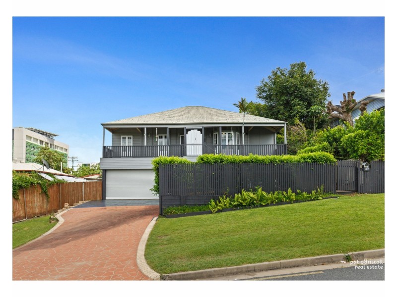 82 Cambridge Street, The Range QLD 4700