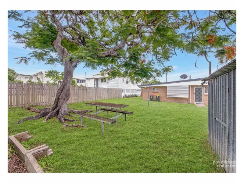 4/42 Davis Street, The Range QLD 4700