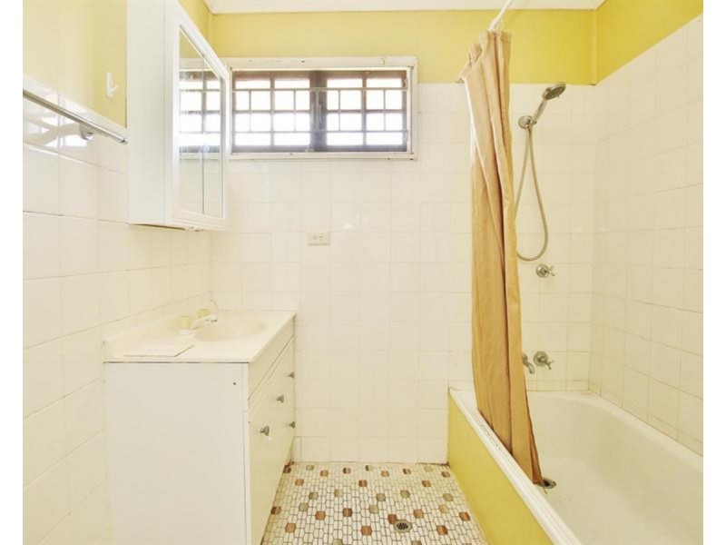 135 Dee Street, Koongal QLD 4701