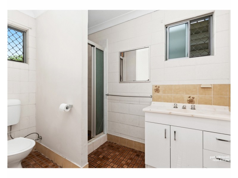 1&2/274 Carlton Street, Kawana QLD 4701