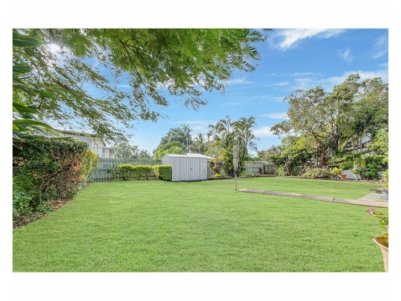 48 Haynes Street, Park Avenue QLD 4701