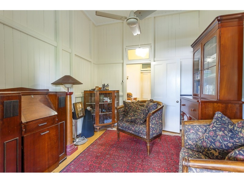 57 North Street, The Range QLD 4700