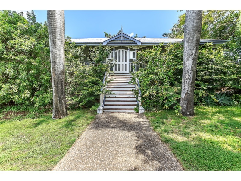 57 North Street, The Range QLD 4700