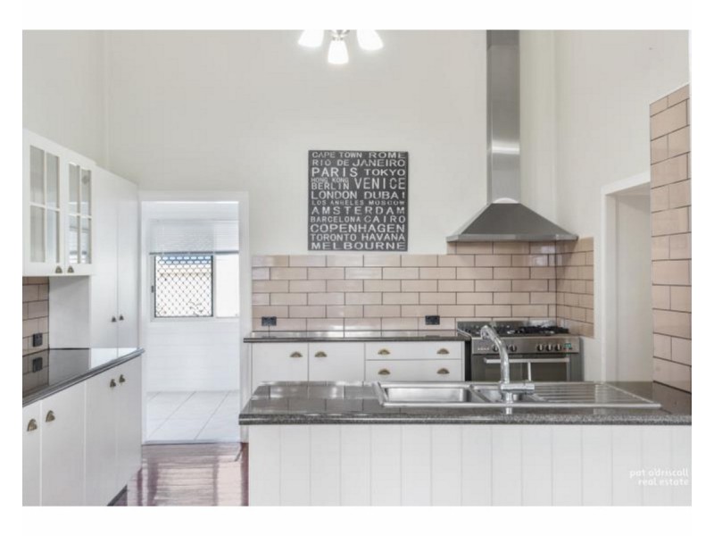 152 Campbell Street, Rockhampton City QLD 4700