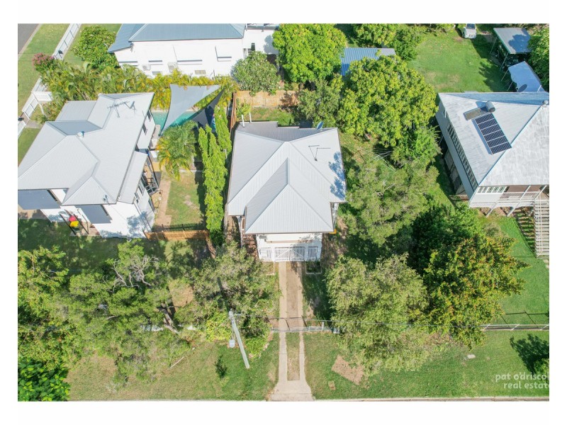 18 Charlotte Street, Wandal QLD 4700