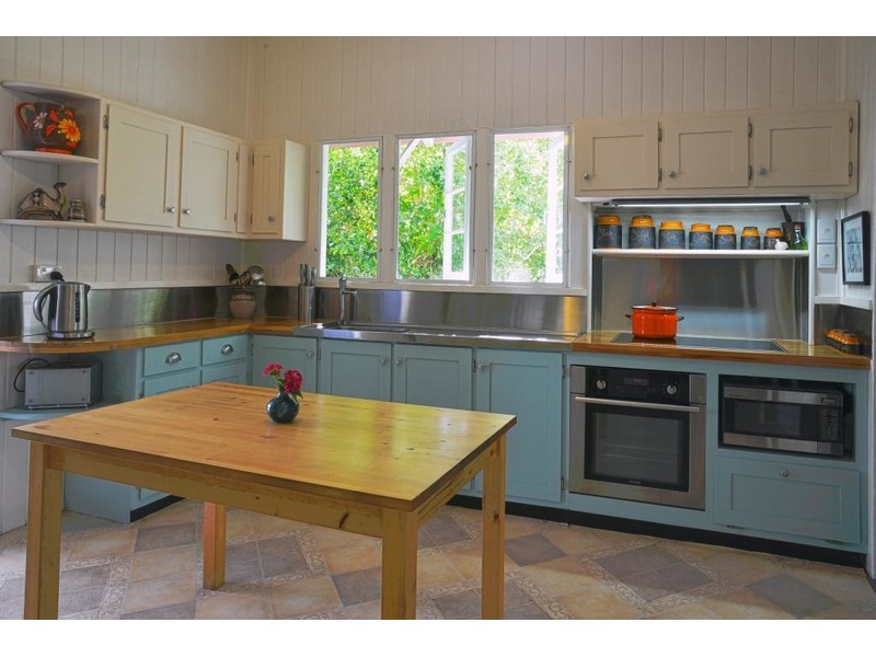 57 Wentworth Tce, The Range QLD 4700