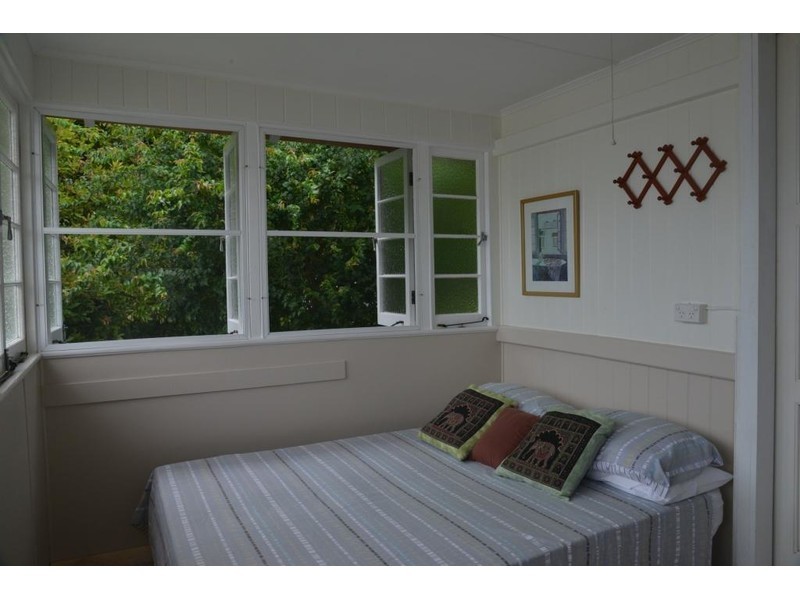 57 Wentworth Tce, The Range QLD 4700