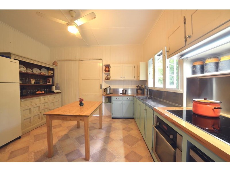 57 Wentworth Tce, The Range QLD 4700