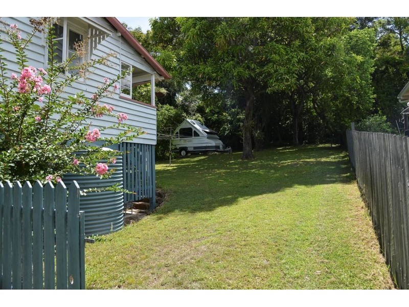 57 Wentworth Tce, The Range QLD 4700
