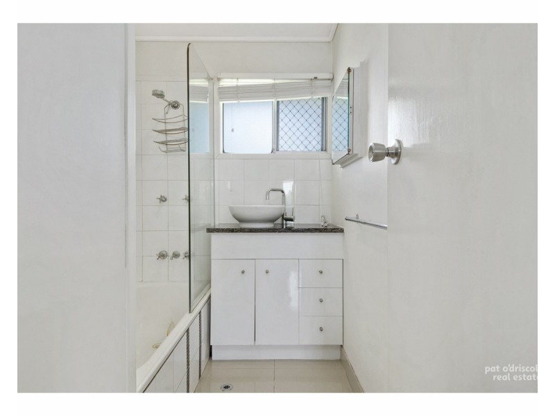 95 Stenlake Avenue, Kawana QLD 4701