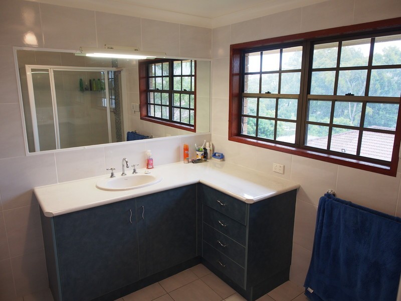 12 Cruden Street, Frenchville QLD 4701