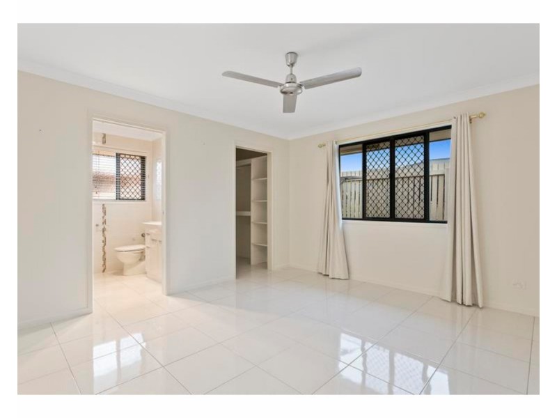 23 Broadhurst Drive, Gracemere QLD 4702