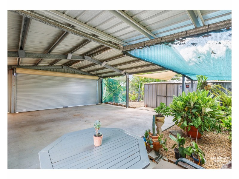 2/17 Bernard Street, Berserker QLD 4701
