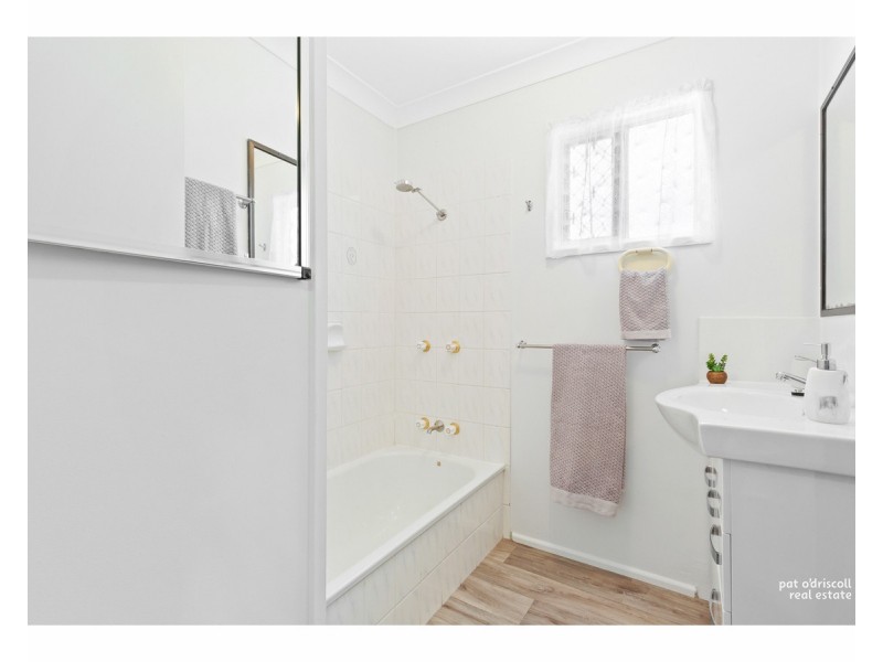 46 Stenlake Avenue, Kawana QLD 4701