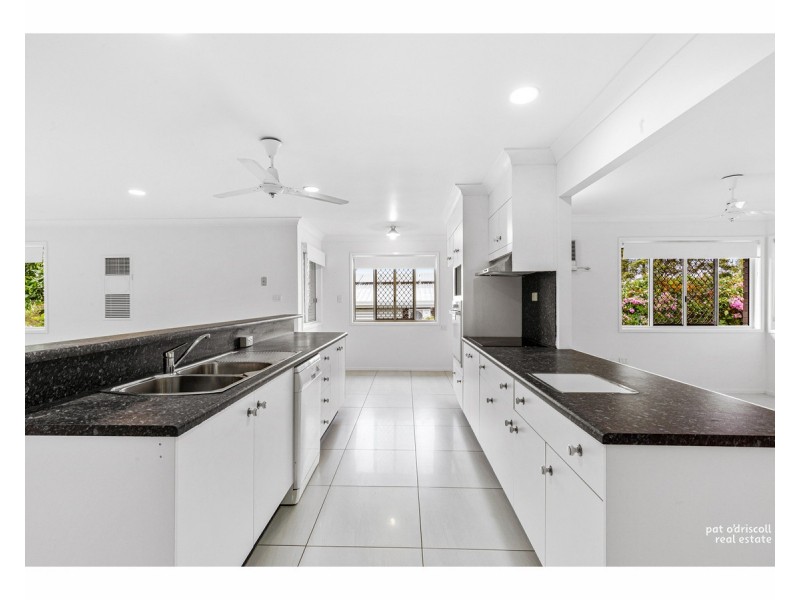 13 Bowen Street, The Range QLD 4700