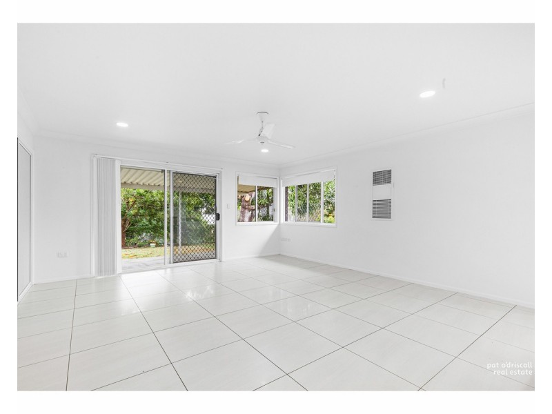 13 Bowen Street, The Range QLD 4700