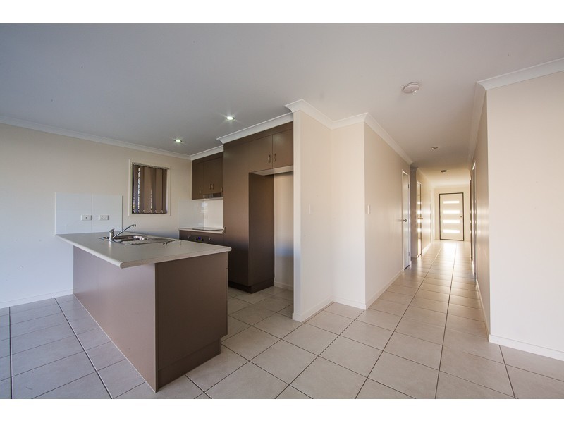 9 Michigan Street, Parkhurst QLD 4702