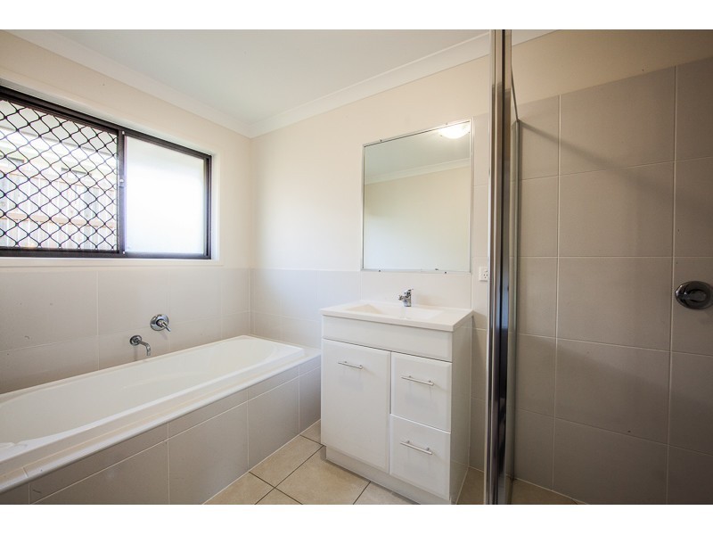 9 Michigan Street, Parkhurst QLD 4702