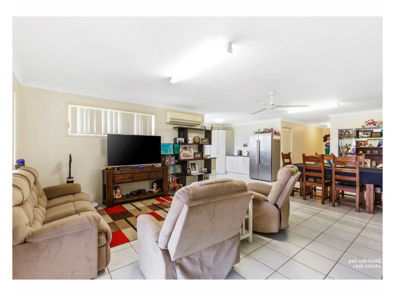 3 Seonaid Place, Gracemere QLD 4702