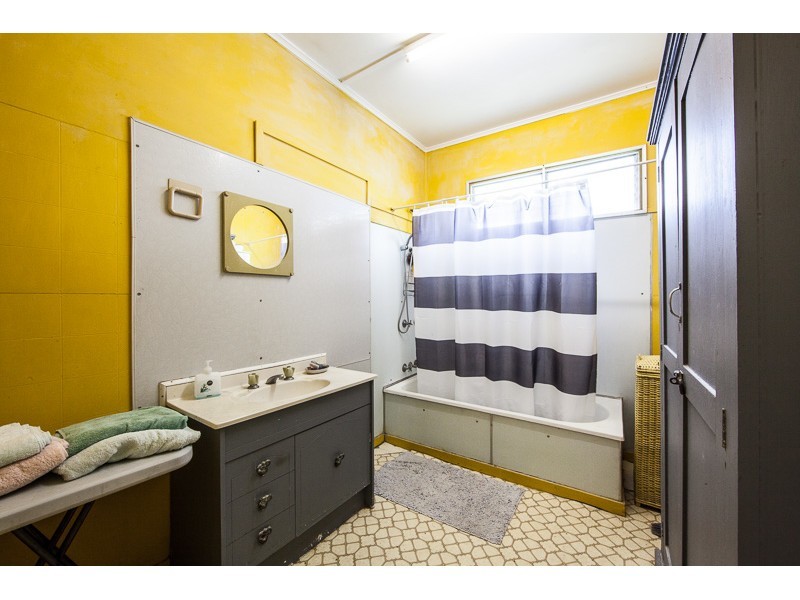 12 Victoria Street, West Rockhampton QLD 4700