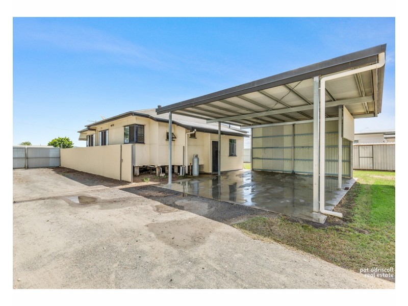 36 Hinchliff Street, Kawana QLD 4701