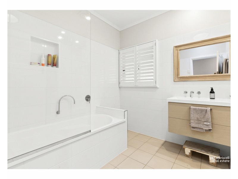 2 Headrick Street, Wandal QLD 4700