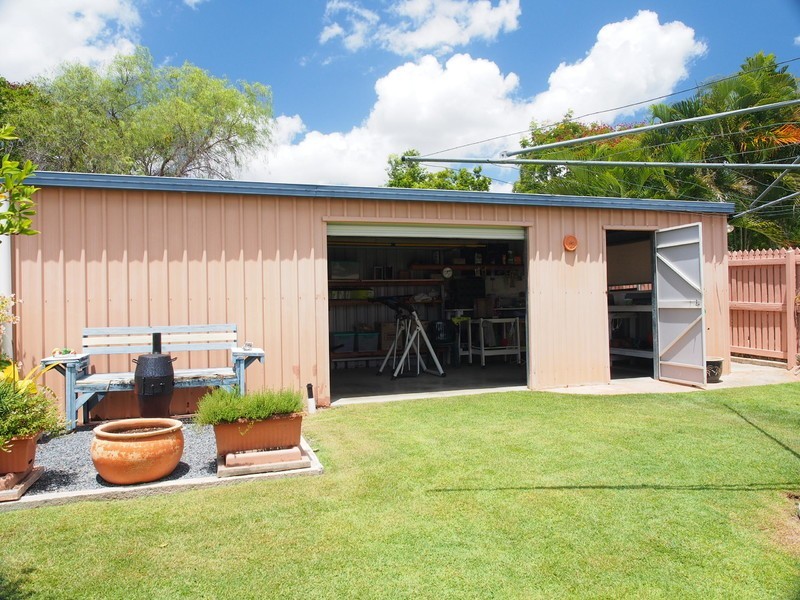 18 Sunrise Crescent, Gracemere QLD 4702