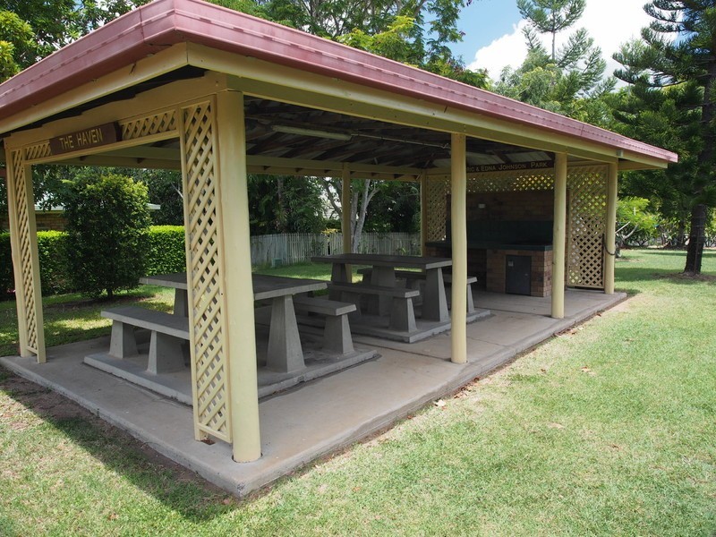 18 Sunrise Crescent, Gracemere QLD 4702