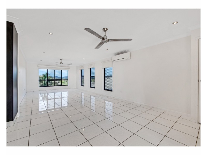 3 Connemara Drive, Kawana QLD 4701