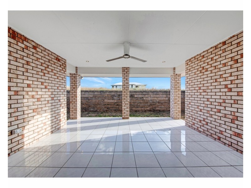 3 Connemara Drive, Kawana QLD 4701