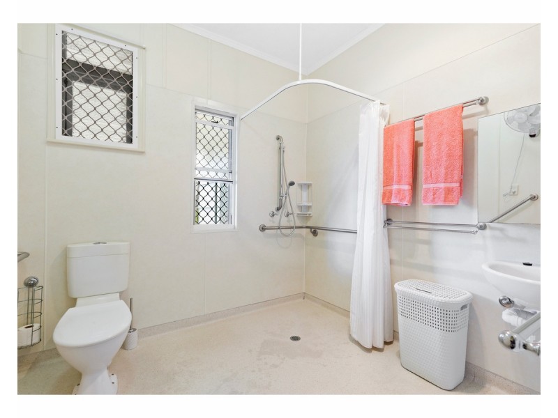 151 Donnollan Street, Berserker QLD 4701