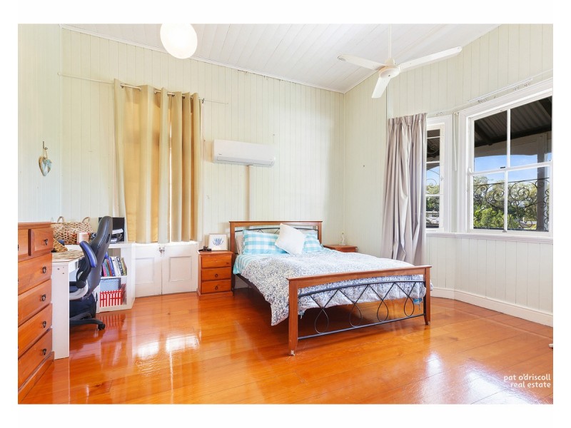 6 Bauhinia Terrace, The Range QLD 4700