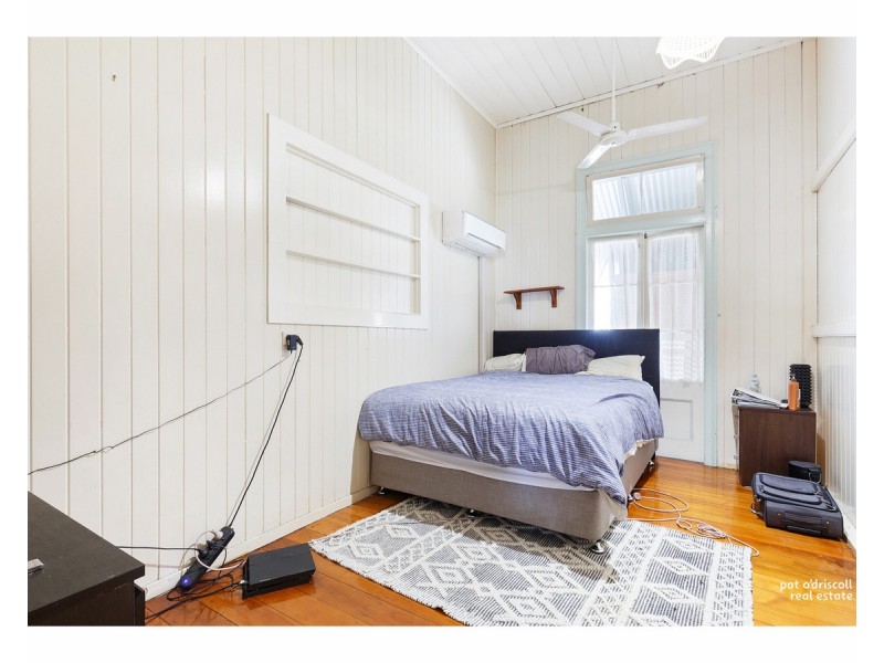 6 Bauhinia Terrace, The Range QLD 4700