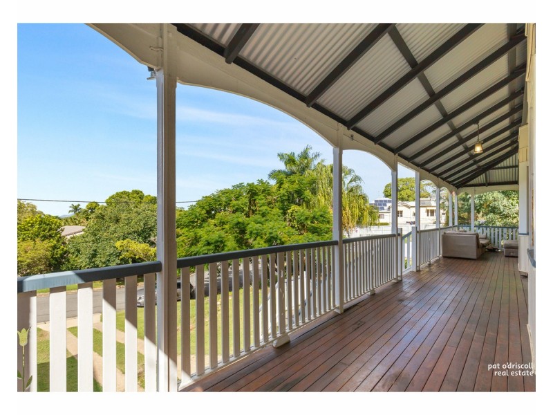 6 Bauhinia Terrace, The Range QLD 4700