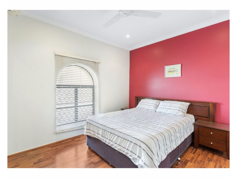 12/260 Quay Street, Rockhampton City QLD 4700