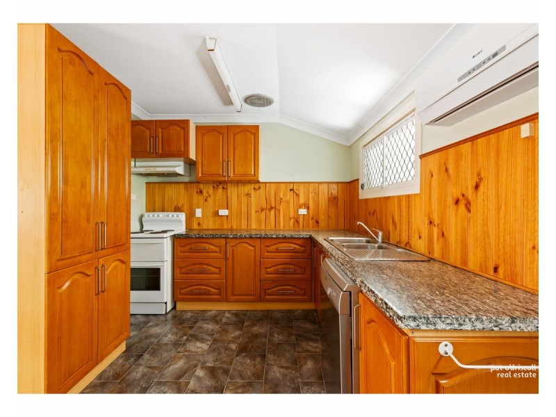 48 Haynes Street, Park Avenue QLD 4701