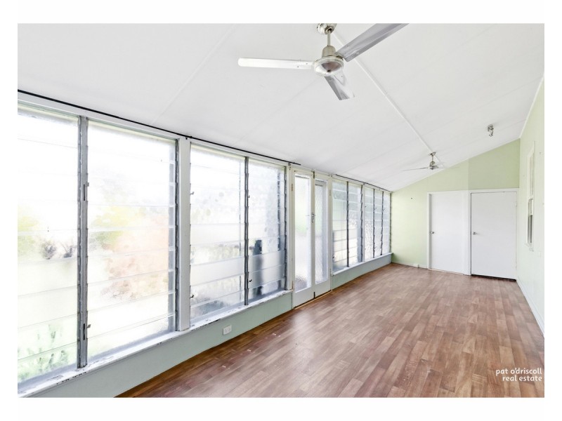 48 Haynes Street, Park Avenue QLD 4701