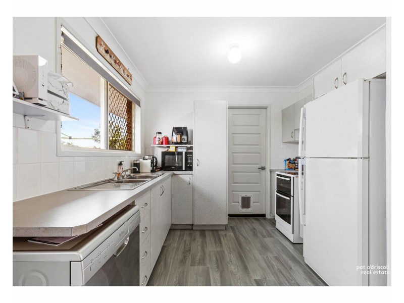 8 Ames Street, Kawana QLD 4701