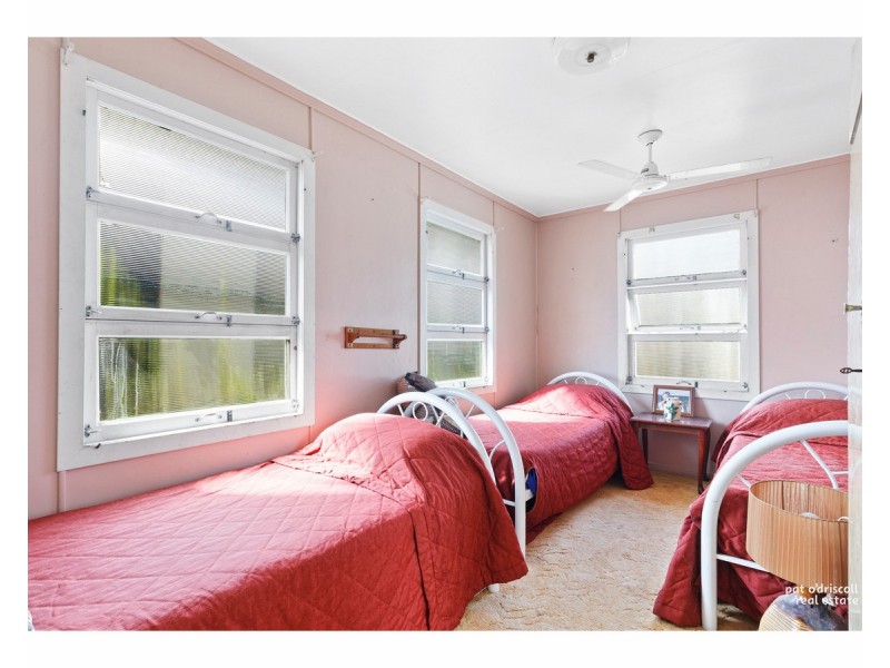 108 Park Street, Park Avenue QLD 4701