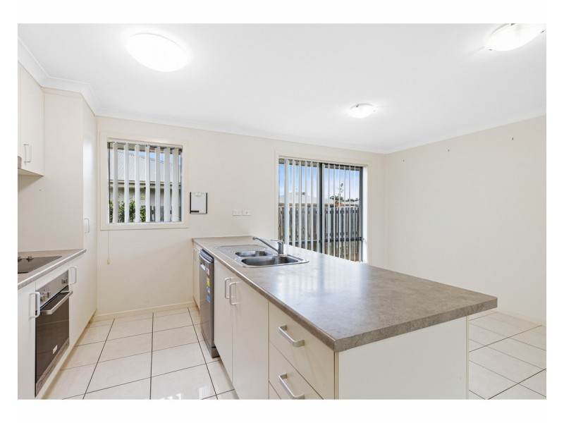 1 Clint Close, Gracemere QLD 4702