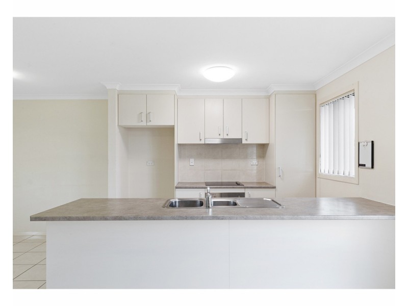 1 Clint Close, Gracemere QLD 4702