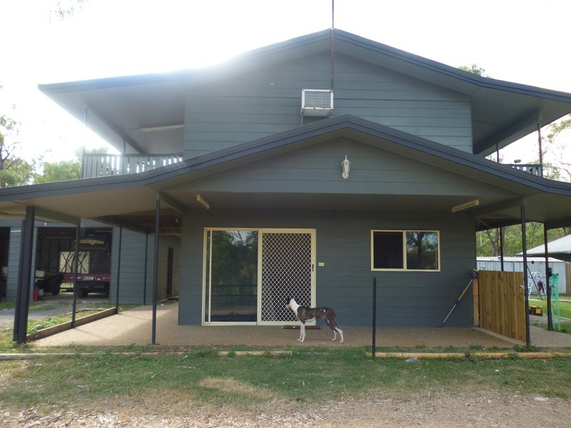 682 Yeppoon Road,, Limestone Creek QLD 4701