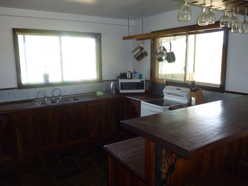 682 Yeppoon Road,, Limestone Creek QLD 4701