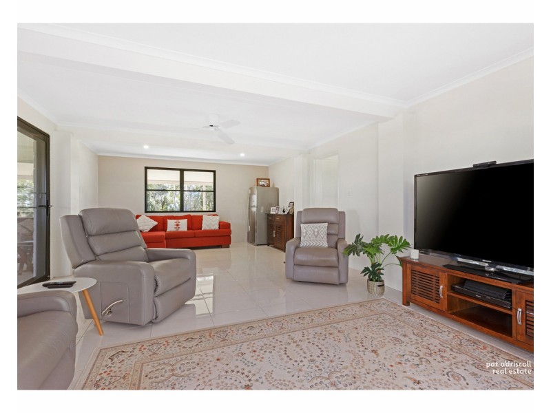 1048 Belmont Road, Glendale QLD 4711