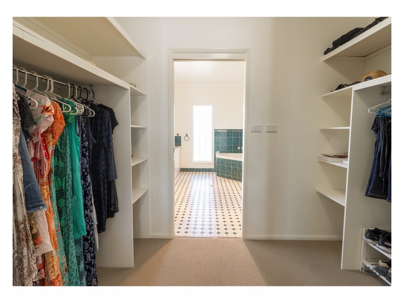 20 Constable Road, Limestone Creek QLD 4701